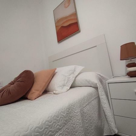 Apartamento En Toledo Ideal Para Visitas A Puy Du Fou Экстерьер фото